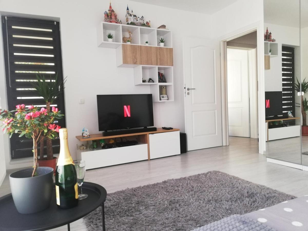 Marlen'S Apartment Bucureşti Ngoại thất bức ảnh