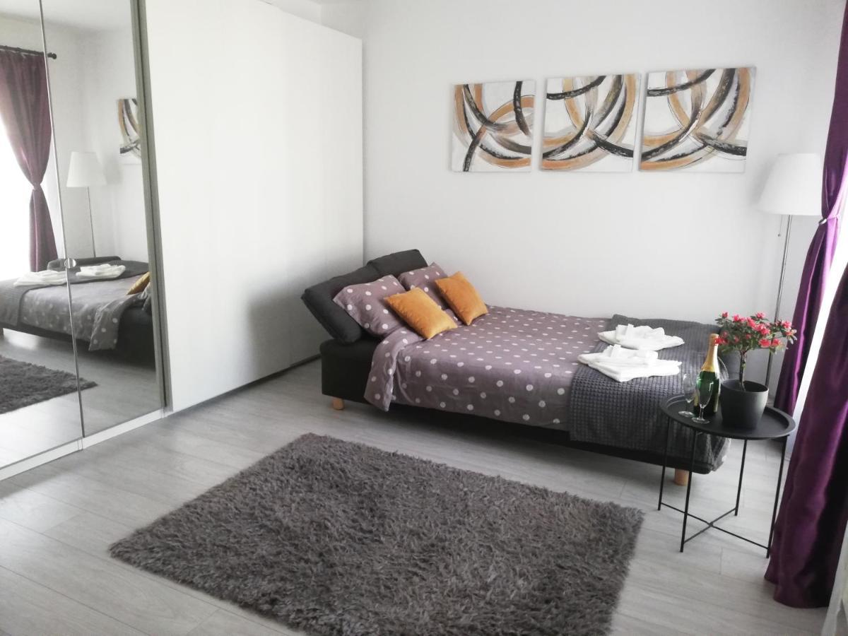 Marlen'S Apartment Bucureşti Ngoại thất bức ảnh